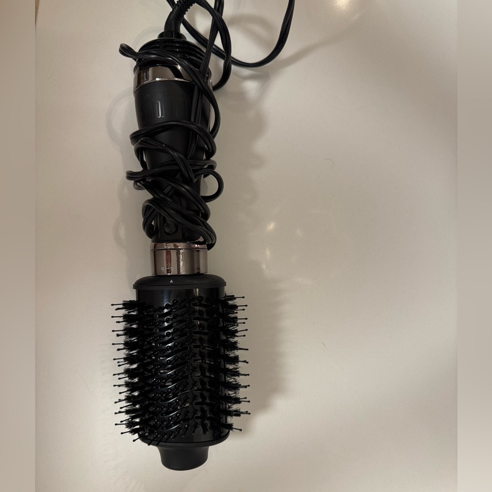 Hot Tools blow dry brush